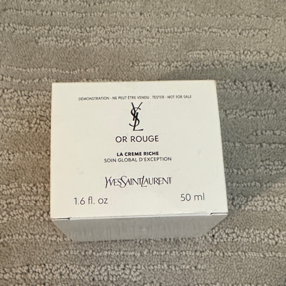 Yves Saint Laurent Or Rouge La Crème Riche - Elegant White